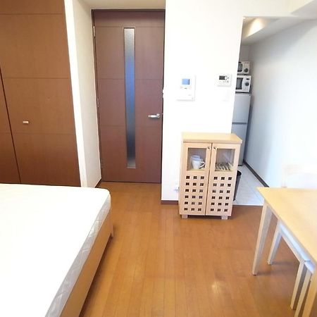 Palace Studio Shinjuku Tochomae Токио Экстерьер фото