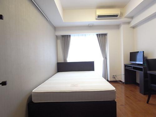 Palace Studio Shinjuku Tochomae Токио Номер фото