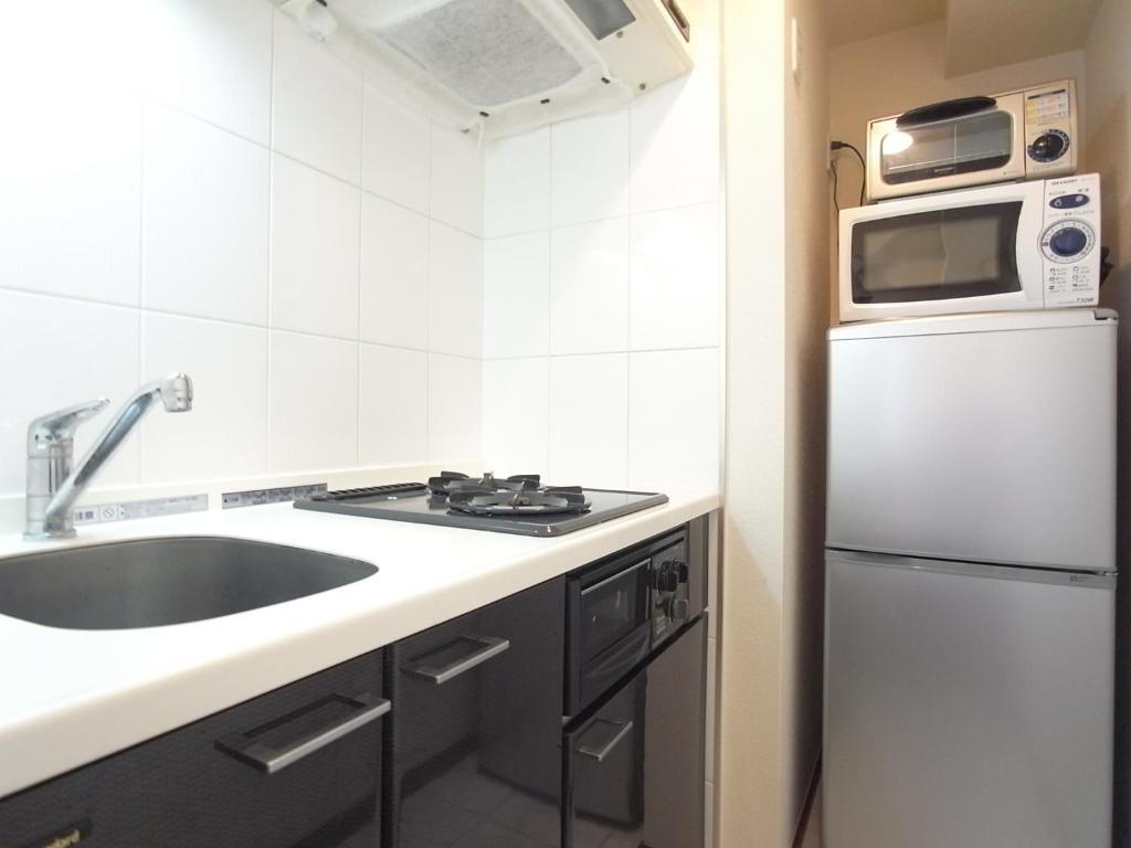 Palace Studio Shinjuku Tochomae Токио Экстерьер фото